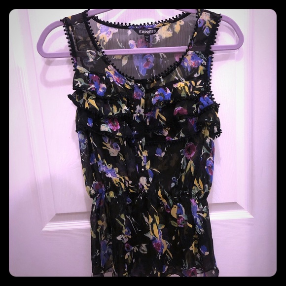 Express Tops - NWT Express cinched waist sleeveless blouse, sz M